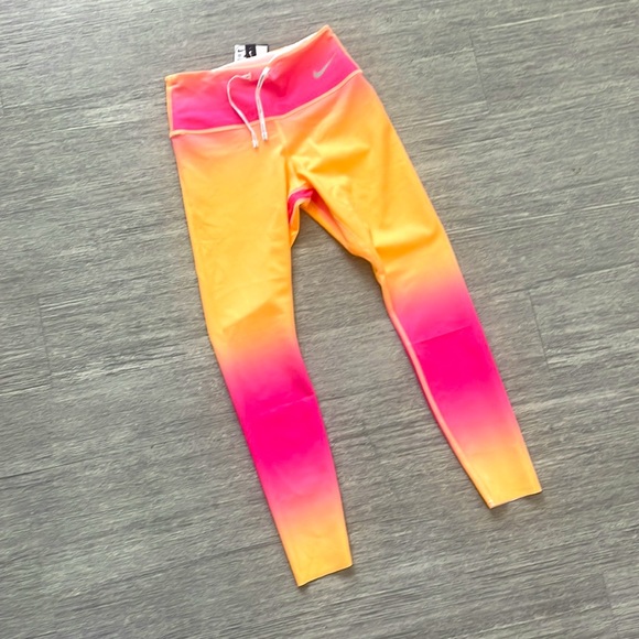 Reversible Nike Epic Luxe Tight - Picture 1 of 4